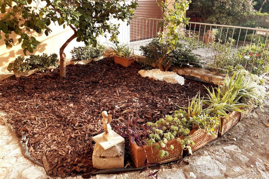 Casa Con Giardino: Varazze Buitenkant foto