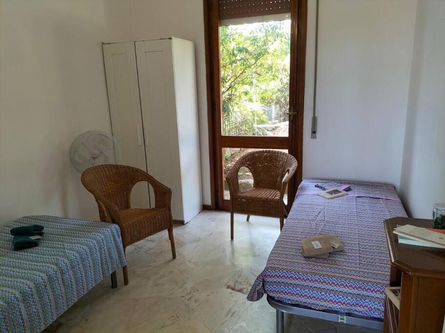 Casa Con Giardino: Varazze Buitenkant foto
